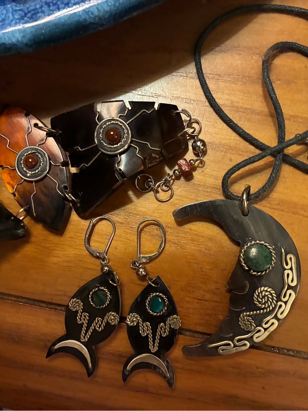 Jewelry set with silver wire designs on pendant-moon, earrings-fish, bracelet
